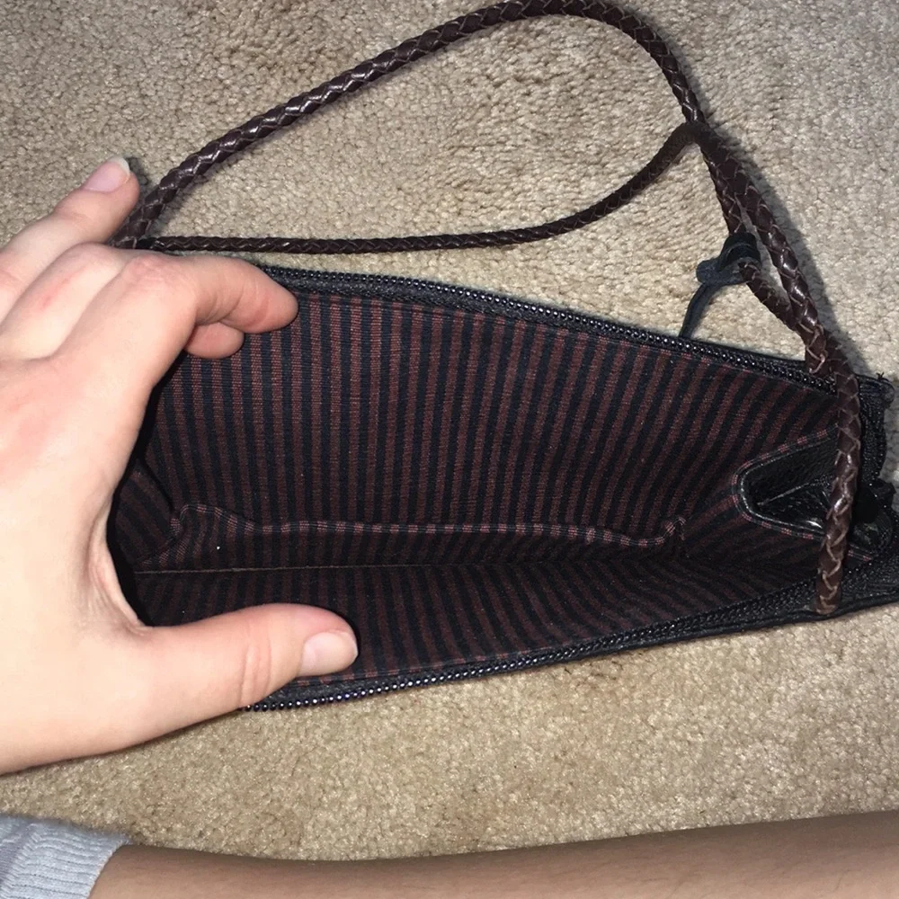 Purse - Picture 4 of 7